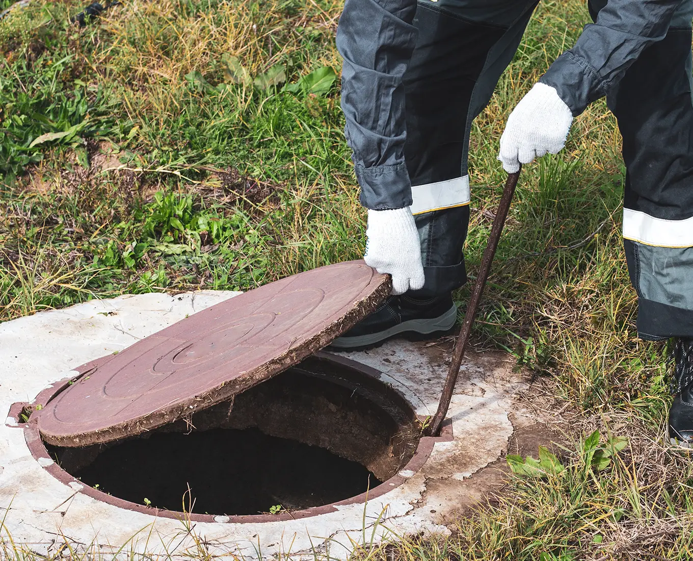 24/7 Emergency Sewer Solutions Serving Pana Businesses